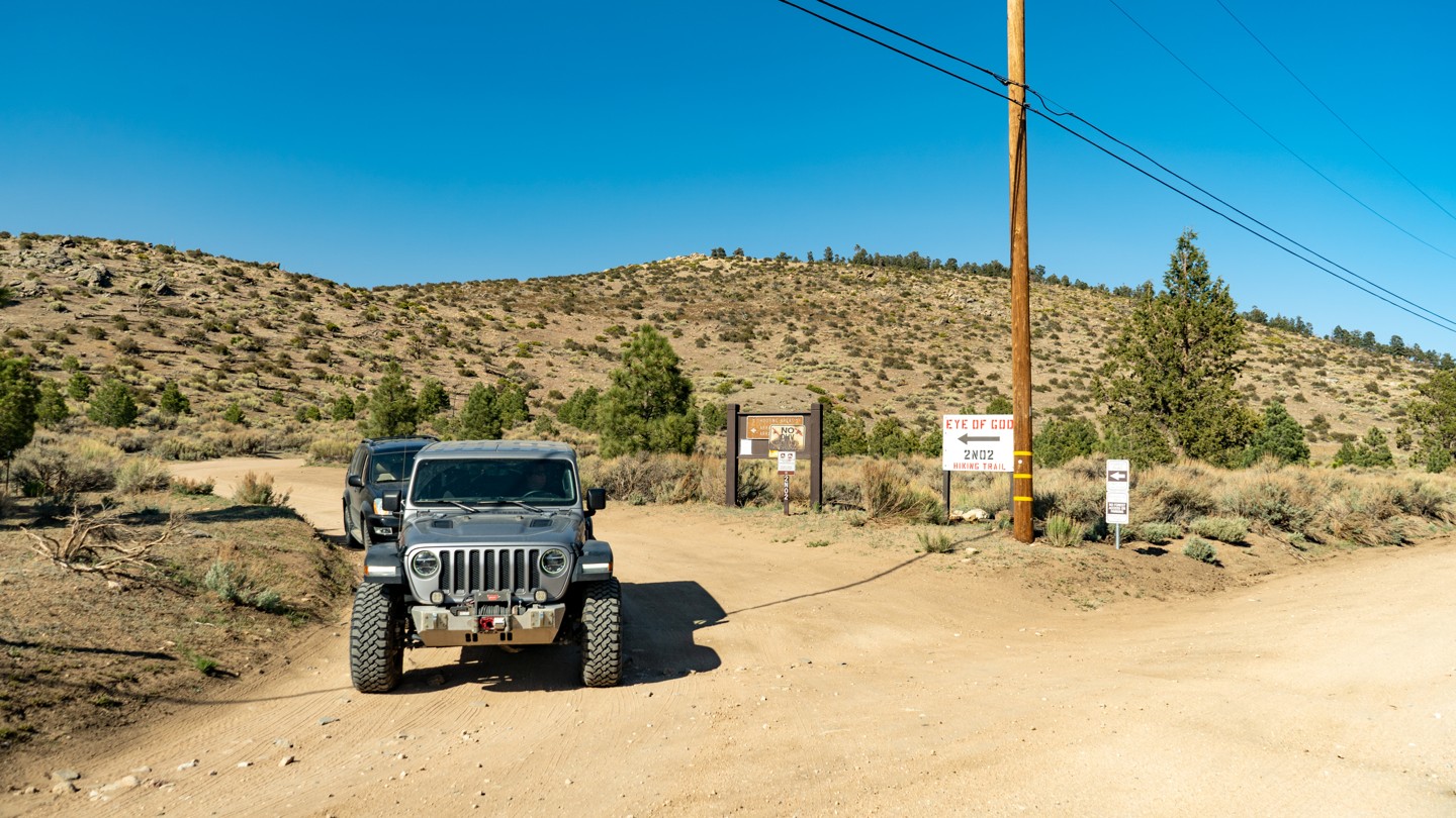 2N02 Burns Canyon California Offroad Trail